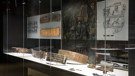 Restore edilmiş Urartu kemerleri