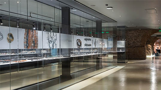 General view from the Urartian Jewelry exhibition at Rezan Has Museum