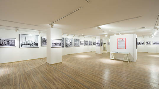 General view from the exhibition “Photographs from the History of the Historic Peninsula”