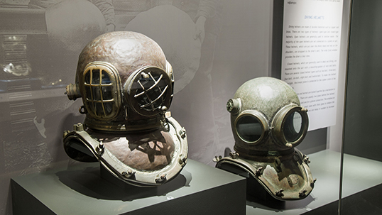 DIVING HELMETS Right: 1870, made in France (CABIROL) Copper, Brass and Glass Left: 1920, made in Japan (TOA) Copper, Brass and Glass