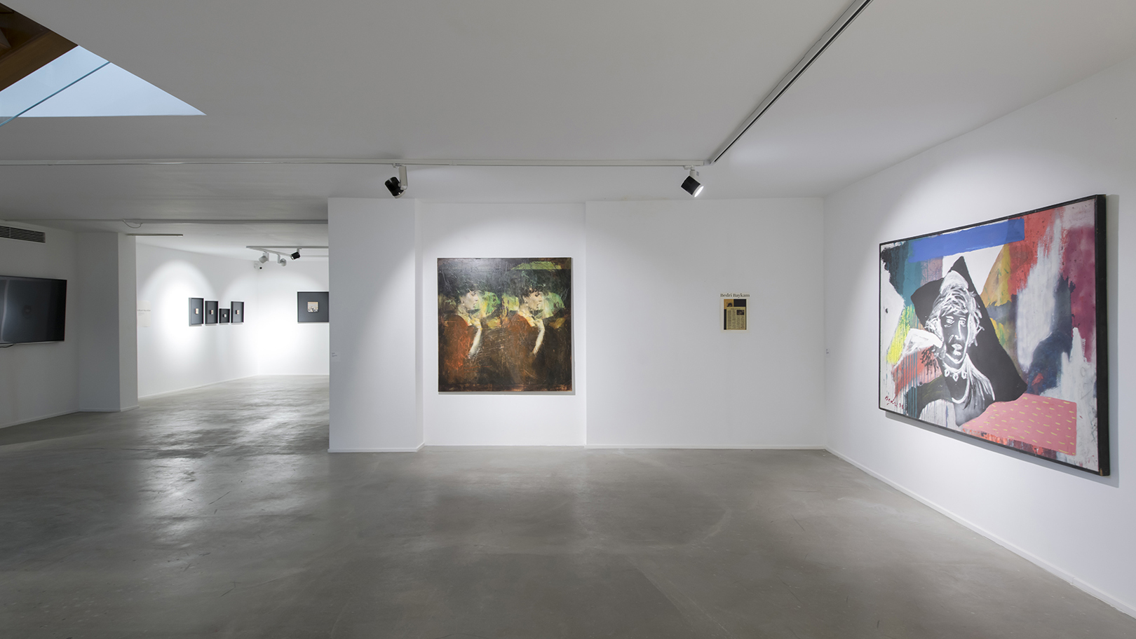 Left: Bedri Baykam, Reflection, 1996, mixed media on canvas, 135x205 cm. Right: Levent Morgök, Maria Callas, 2006, mixed media on canvas, 140x140 cm. Photo by Kayhan Kaygusuz.